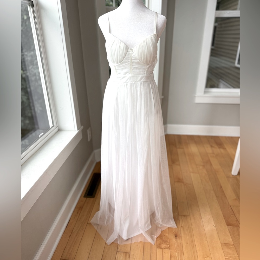 IRIS White Mesh Grecian Homecoming Dress Gown Size Medium FLAW